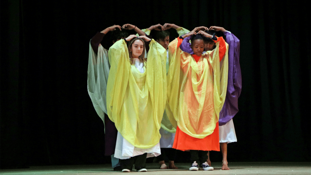 Michael Mount Waldorf School What is Eurythmy? 12510