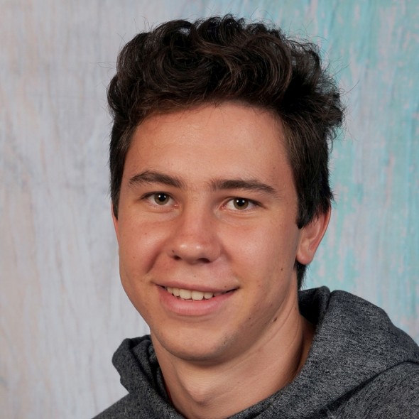 Michael Mount Waldorf School Class of 2017 9739