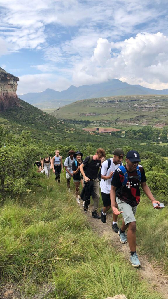 Michael Mount Waldorf School Class of 2022 8827