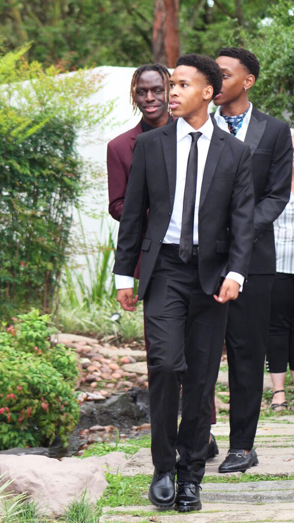 Michael Mount Waldorf School Class of 2022 8827