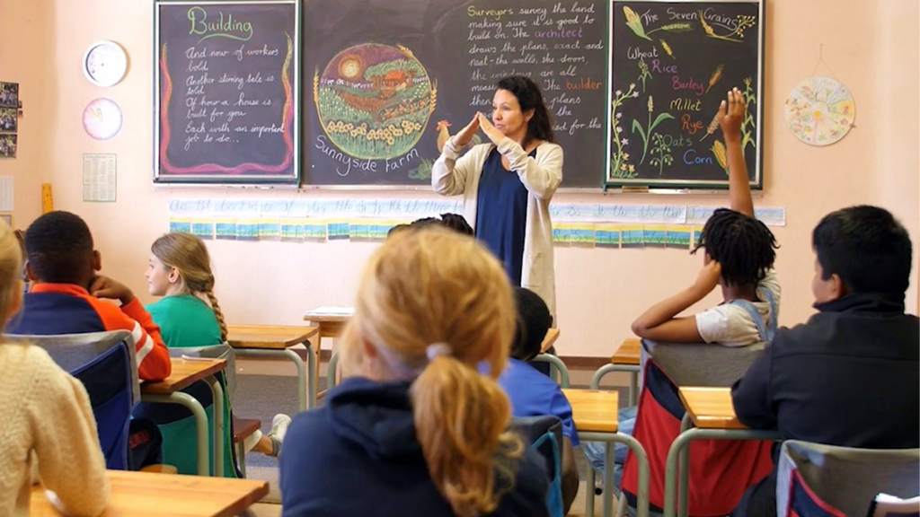 Michael Mount Waldorf School Montessori and Steiner: A pattern of reverse symmetries 13095