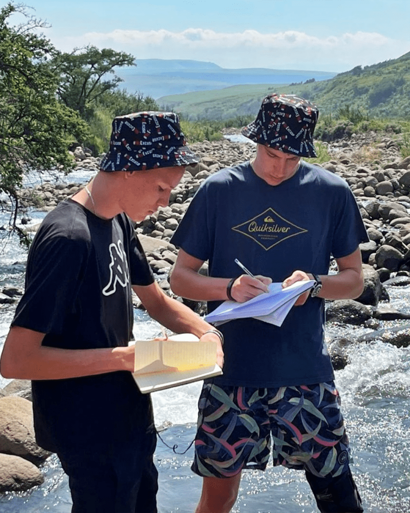 Michael Mount Waldorf School Class of 2023 12686