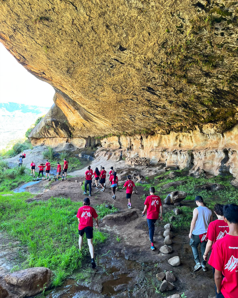 Michael Mount Waldorf School Class of 2023 12686