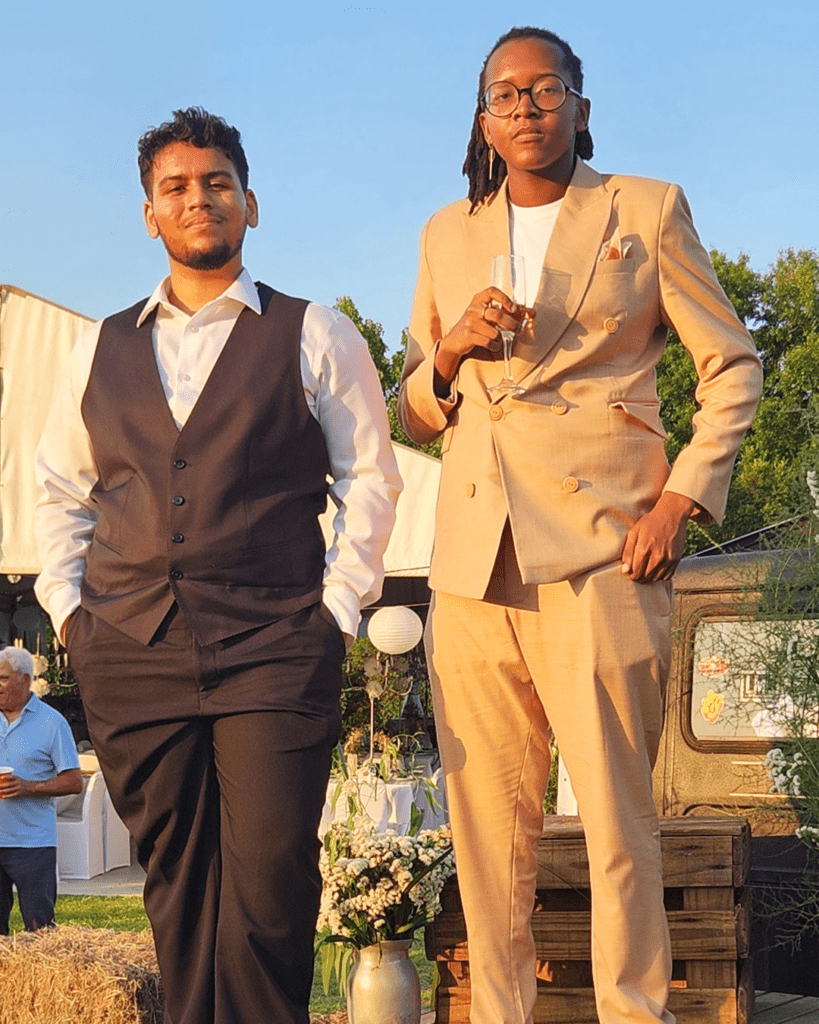 Michael Mount Waldorf School Class of 2023 12686