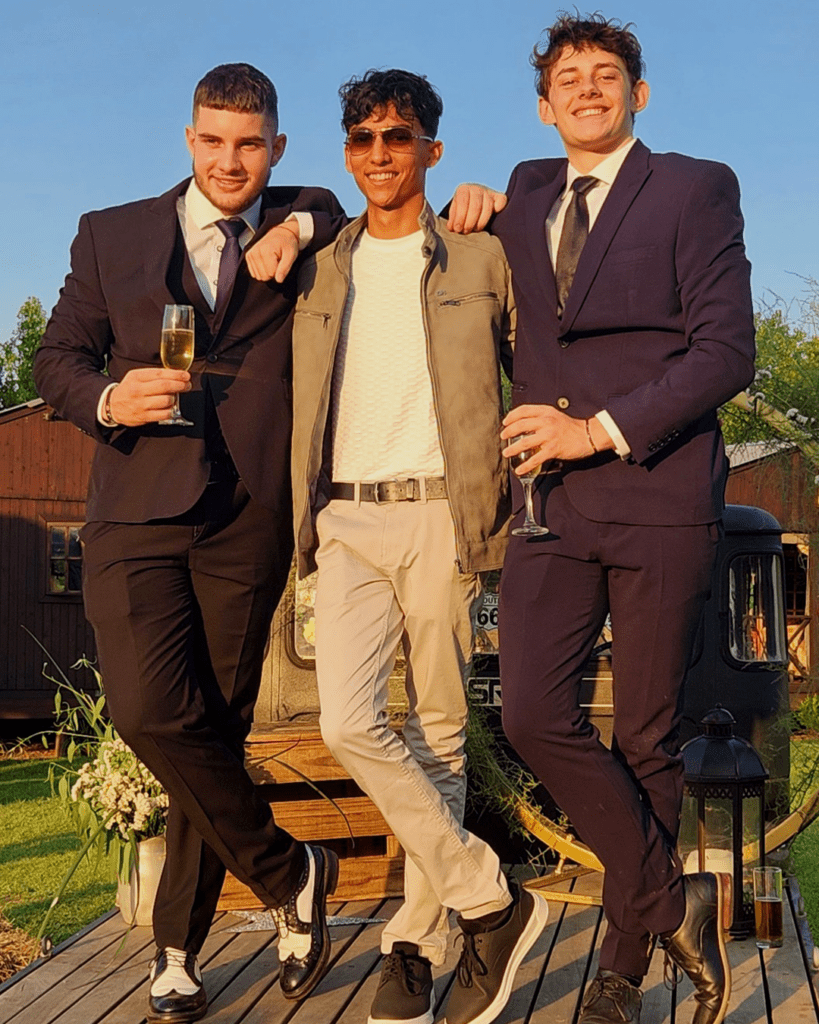 Michael Mount Waldorf School Class of 2023 12686