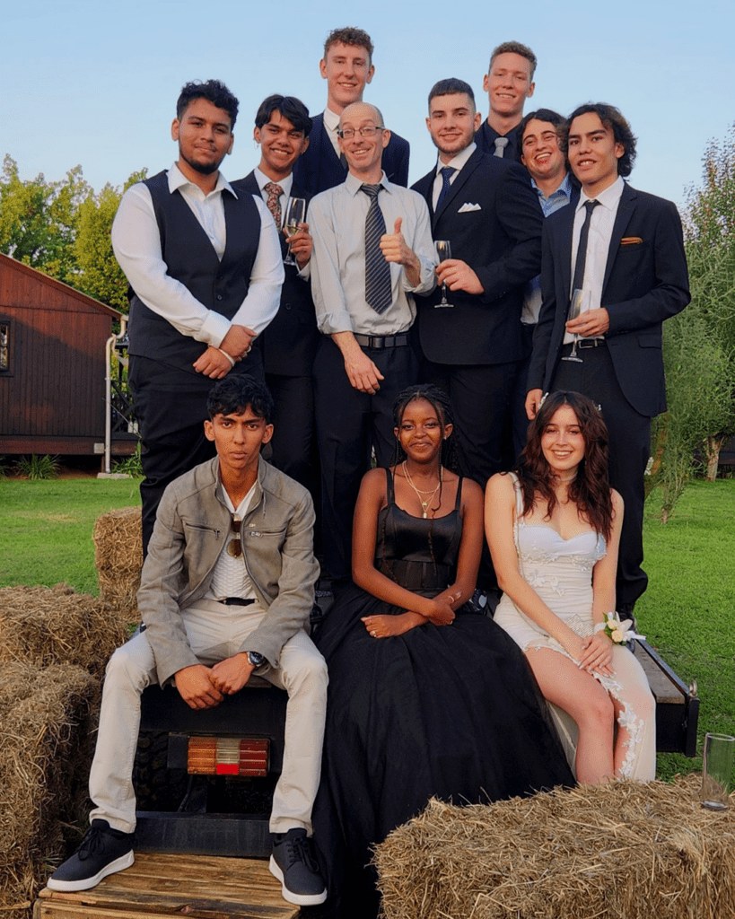 Michael Mount Waldorf School Class of 2023 12686