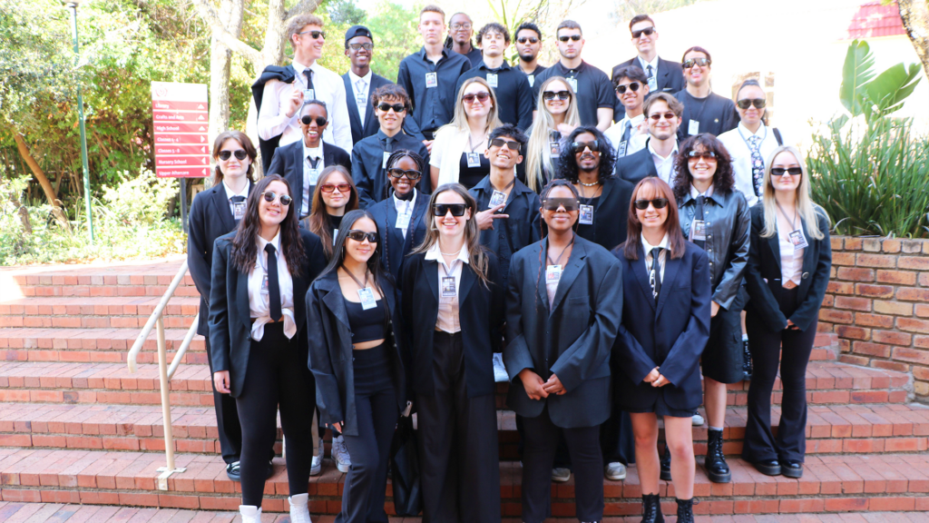 Michael Mount Waldorf School Class of 2023 12686