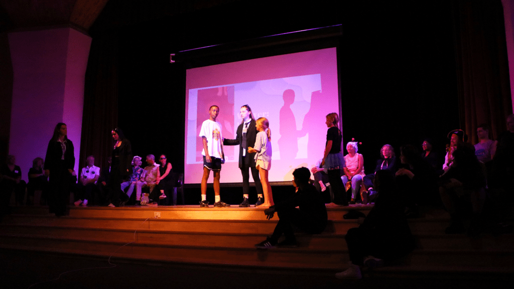 Michael Mount Waldorf School Class of 2023 12686