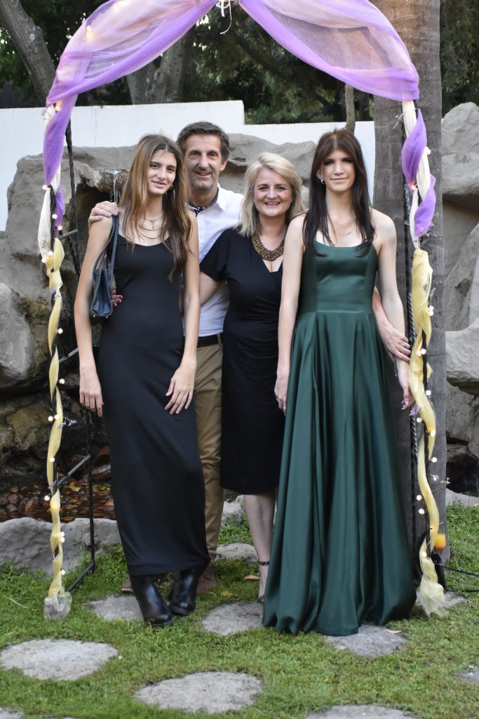 Michael Mount Waldorf School Class of 2024 13456