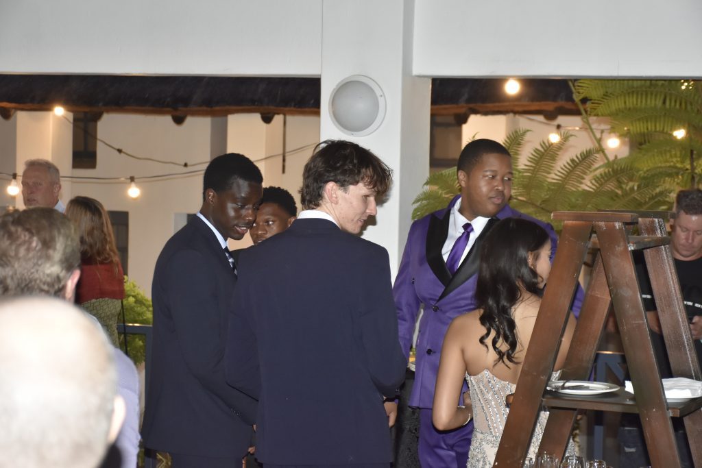 Michael Mount Waldorf School Class of 2024 13456