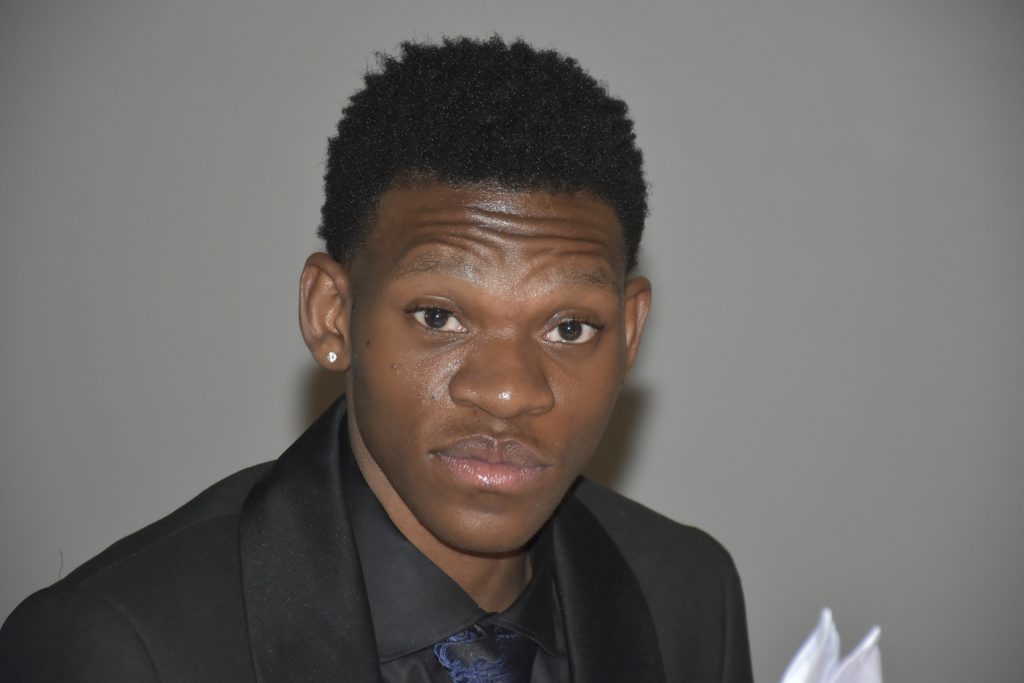 Michael Mount Waldorf School Class of 2024 13456