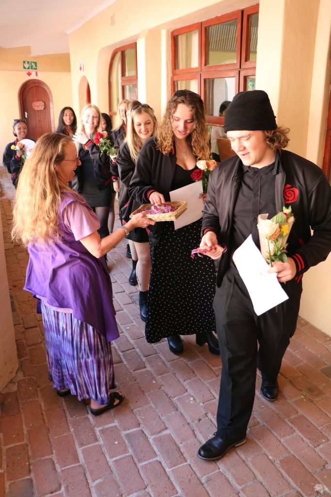 Michael Mount Waldorf School Class of 2024 13456