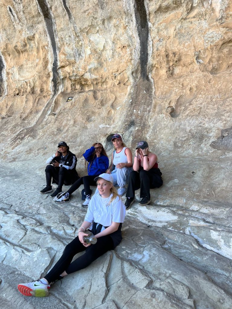 Michael Mount Waldorf School Class of 2024 13456