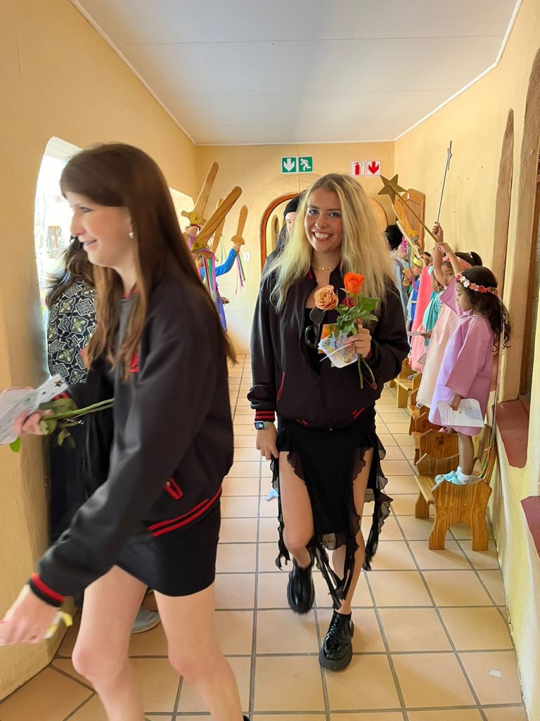 Michael Mount Waldorf School Class of 2024 13456