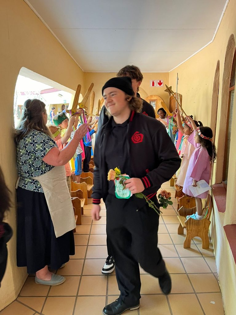 Michael Mount Waldorf School Class of 2024 13456