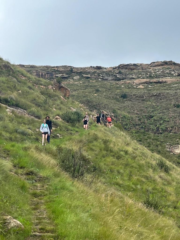 Michael Mount Waldorf School Class of 2025 32241