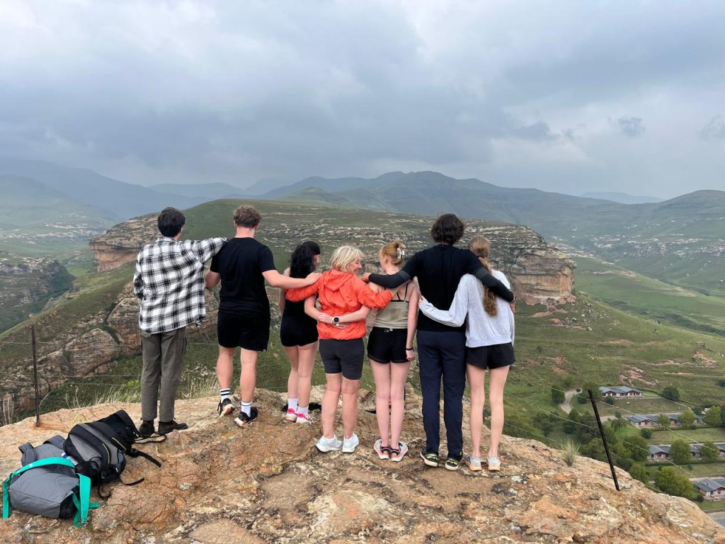 Michael Mount Waldorf School Class of 2025 32241