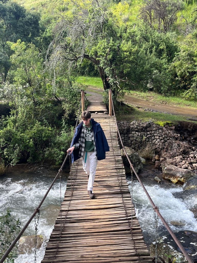 Michael Mount Waldorf School Class of 2025 32241