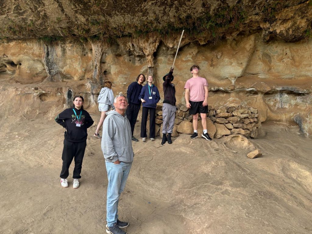 Michael Mount Waldorf School Class of 2025 32241