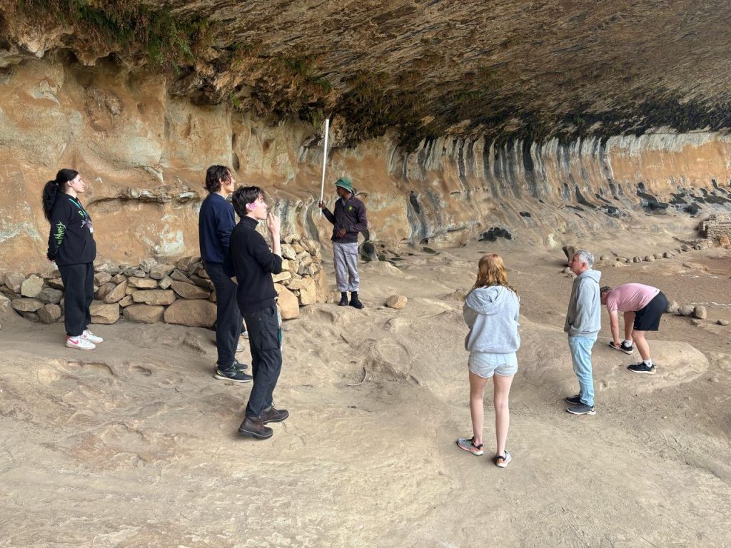 Michael Mount Waldorf School Class of 2025 32241