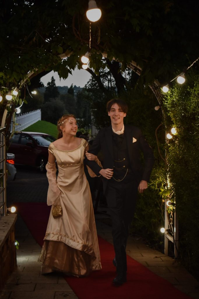 Michael Mount Waldorf School Class of 2025 32241