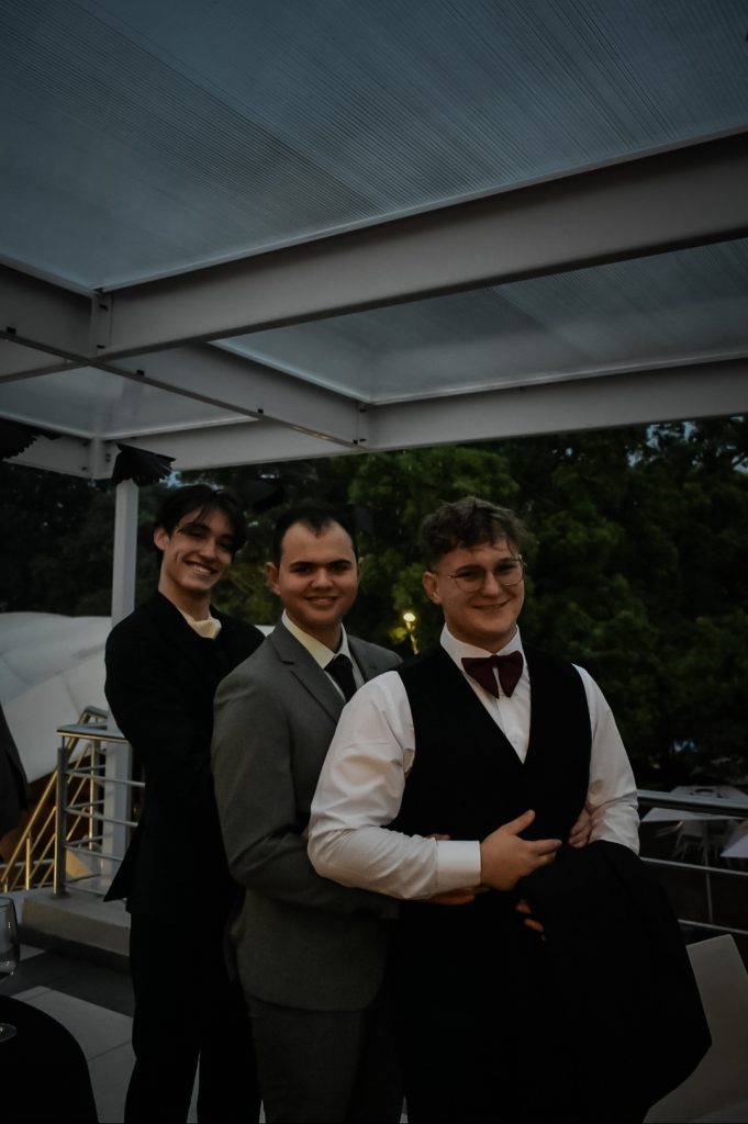 Michael Mount Waldorf School Class of 2025 32241