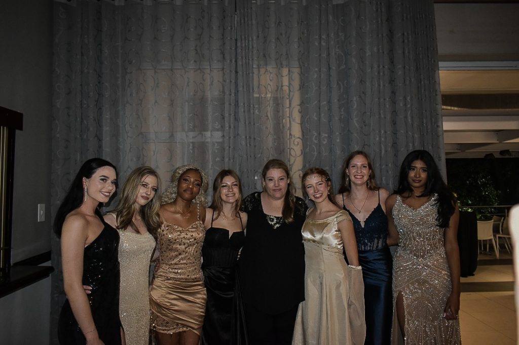 Michael Mount Waldorf School Class of 2025 32241