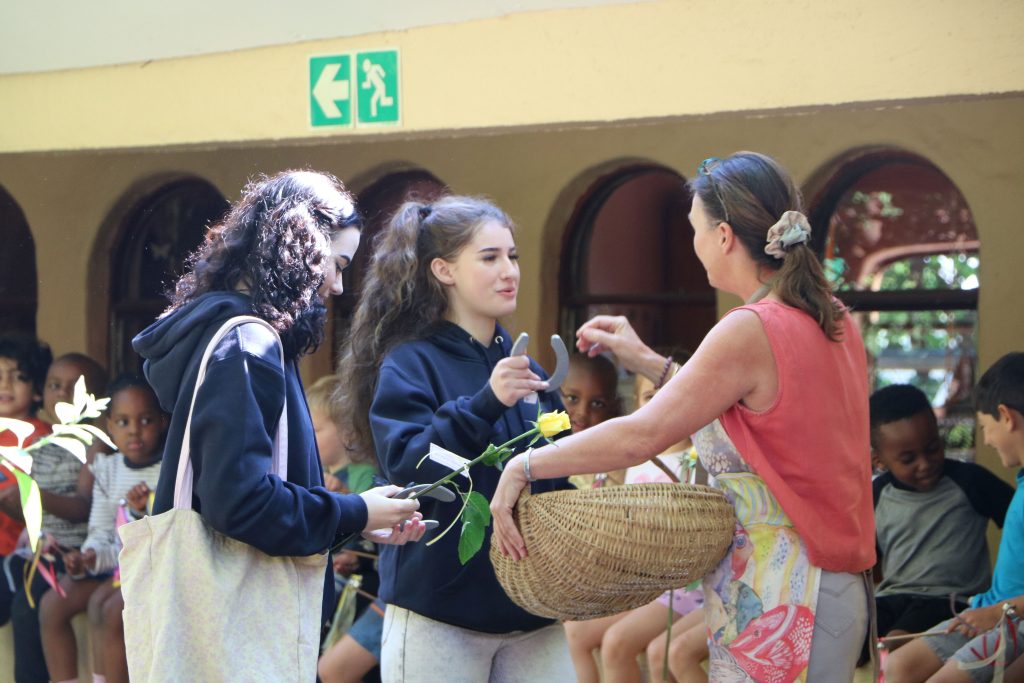 Michael Mount Waldorf School Class of 2025 32241