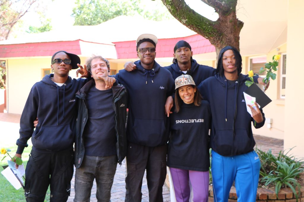 Michael Mount Waldorf School Class of 2025 32241